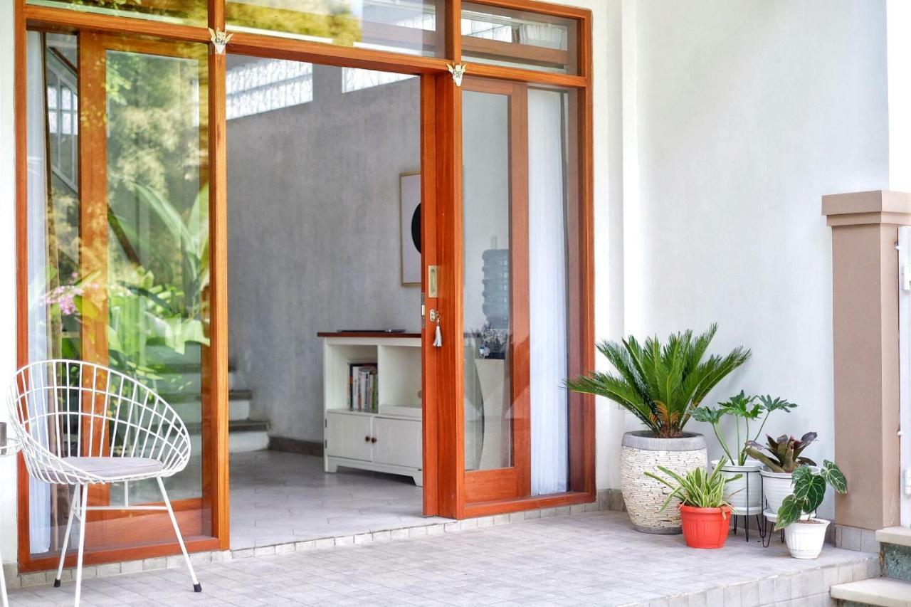 The Sloth Bali Hotel Canggu Eksteriør billede
